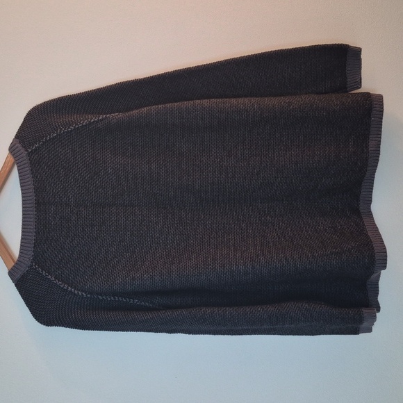 Planet By Lauren G Inside Out/reverse Sweater Black/Gray Raglan Sleeves OS - Picture 2 of 8